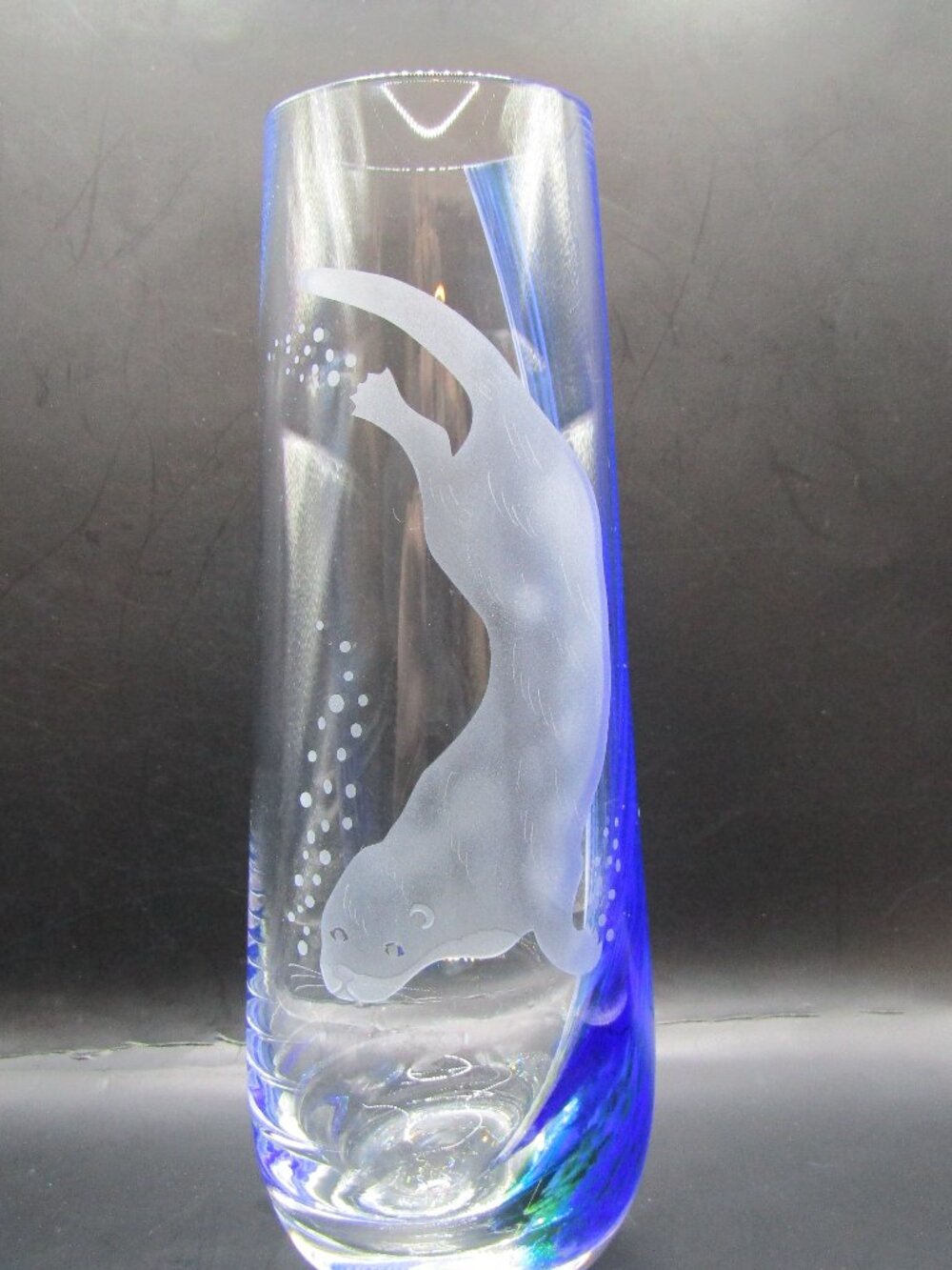 Caithness Otter Vase